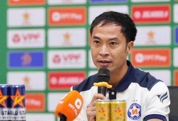 CLB Đà Nẵng đập tan tin đồn chia tay HLV trưởng