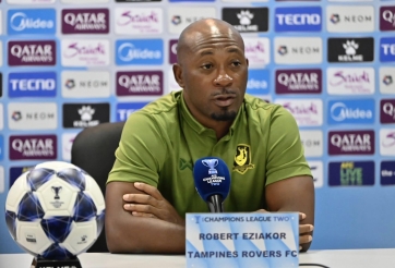 HLV Singapore nói lời đáng chú ý sau trận thắng CAHN