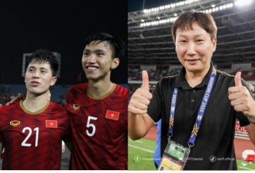 HLV Kim Sang Sik nói thẳng 1 điều về sự trở lại của Văn Hậu