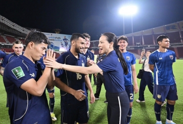 Bị Việt Nam áp sát BXH FIFA, Thái Lan tính kế cho Asian Cup