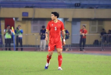 Đoàn Văn Hậu bất ngờ rớt giá một nửa so với thời kỳ đỉnh cao