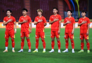 Tỏa sáng ở U23 châu Á, hậu vệ trẻ vẫn bị 'ngó lơ' tại ĐT Việt Nam