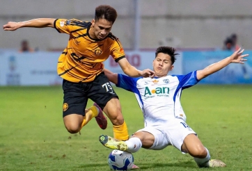 Thanh Hóa đánh rơi chiến thắng, chia điểm kịch tính với SLNA