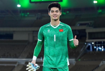 Thủ môn số 1 U23 cạnh tranh với 2 sao Việt kiều ở ĐT Việt Nam
