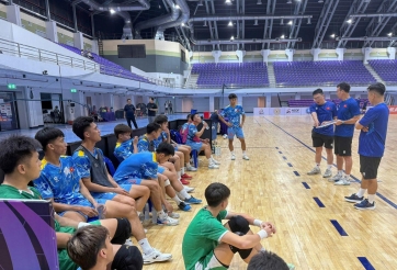 Tuyển futsal Việt Nam bước vào buổi tập đầu tiên tại Thái Lan