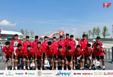 Đội bóng Việt Nam vô địch đầy thuyết phục tại Trung Quốc
