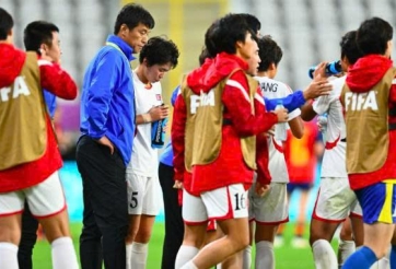 HLV Triều Tiên nói một câu thật buồn khi tuột ngôi vương World Cup