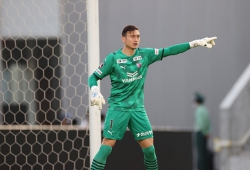 Giữa tin đồn chuyển nhượng, Đặng Văn Lâm bất ngờ được đăng ký thi đấu