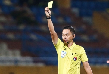 NGHỊCH LÝ: V-League đi tới hồi căng thẳng, trọng tài FIFA Việt Nam chỉ được ngồi nhà xem