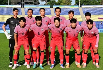 Cựu vương U23 châu Á gặp 'biến lớn', chưa thể về nước dù đã bị loại