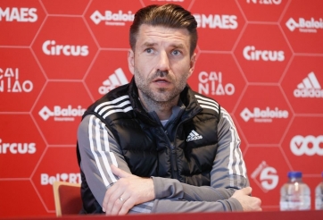 Đối thủ của Pau FC 'than trời' khi bị Quang Hải và đồng đội cầm chân