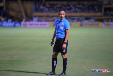 Hết án treo còi, trọng tài 'số 1 Việt Nam' chưa được bắt chính ở V-League