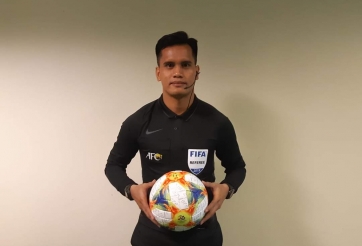 Trọng tài FIFA Đông Nam Á 'cầm cân nảy mực' trận Việt Nam vs Singapore