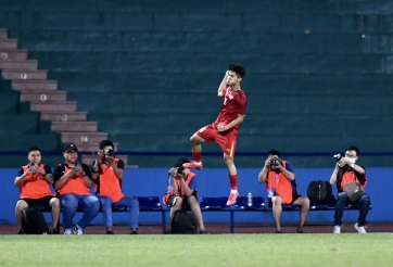 VIDEO: Gieo sầu cho Thái Lan, U17 Việt Nam hiên ngang đi tiếp ở giải châu Á