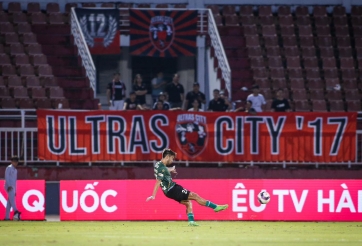 'Đại gia V-League' chia tay 2 siêu sao vì lý do không ai ngờ?