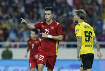 Trực tiếp Việt Nam 1-1 Dortmund: Tiến Linh lên tiếng