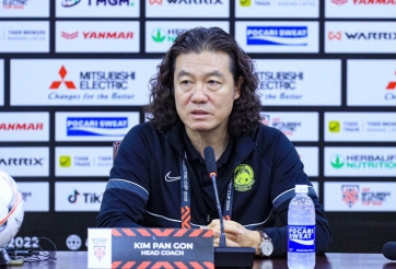HLV Malaysia bất ngờ 'mất tích' sau trận thua Việt Nam tại AFF Cup