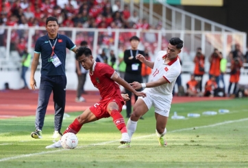 Hậu vệ ĐT Việt Nam bất ngờ 'quay xe' ngay trước giờ đá Indonesia