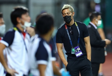 Thua đau Việt Nam, Indonesia bất ngờ muốn chọn Keisuke Honda làm HLV