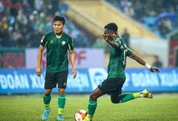 Sao Việt kiều tỏa sáng, TP HCM chìm sâu trong khủng hoảng