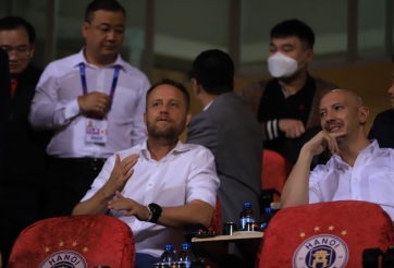 NÓNG: HLV ĐT Thái Lan đàm phán với 1 đội bóng Việt Nam