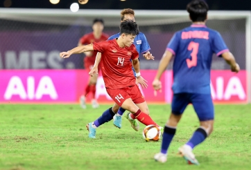 Sao U22 Việt Nam báo tin dữ đến người hâm mộ