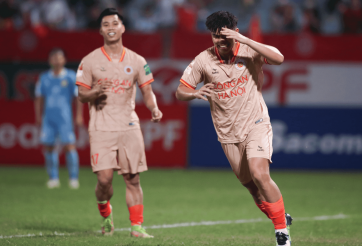 CAHN không ngừng chiến thắng, áp sát ngôi đầu V-League