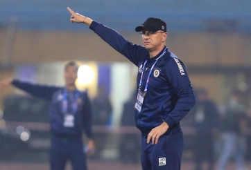 HLV châu Âu nói điều bất ngờ khi HAGL đánh bại Hà Nội