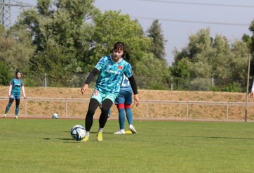 Thủ môn ĐT Việt Nam hăng say 'luyện công' trước World Cup