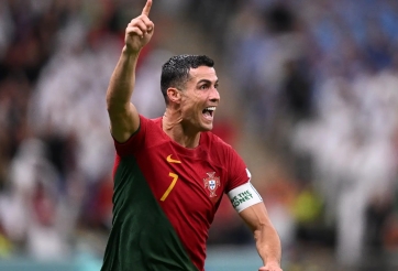 CR7 cổ vũ Bồ Đào Nha trước trận đấu gặp Việt Nam