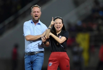 Thực hư việc ĐT Thái Lan sa thải Polking vì một nữ tướng