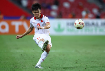 Tranh cãi: HLV Troussier không gọi hậu vệ phải số 1 Việt Nam