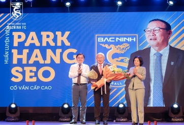 Đội của HLV Park Hang Seo giành thành tích ấn tượng