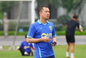 HLV SLNA được gọi lên U16 Việt Nam cho giải Đông Nam Á