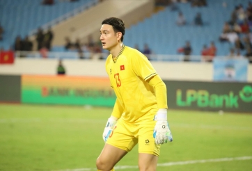 Thầy cũ Quang Hải bênh vực Văn Lâm sau sai lầm trước ĐT Nga