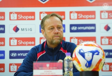 HLV Polking khẳng định CAHN đá hết mình ở trận đấu thủ tục