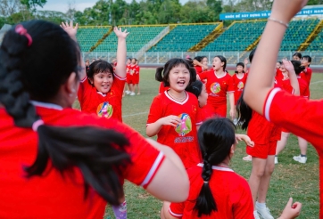 Lan tỏa cảm hứng bóng đá nữ nhân Ngày Quốc tế Phụ nữ 8/3