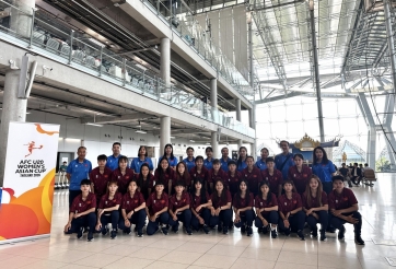 HLV Nhật Bản và 23 cầu thủ tuyển Việt Nam sang Thái Lan tranh vé dự World Cup