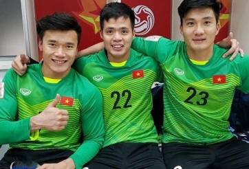Thủ môn U23 Việt Nam lứa Thường Châu chính thức có bằng HLV
