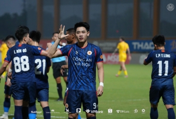 Trước vòng 19 V-League: Căng thẳng ở 2 đầu BXH