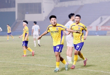 Vòng 16 Giải hạng Nhất: Chờ cú nước rút chặng quyết định!