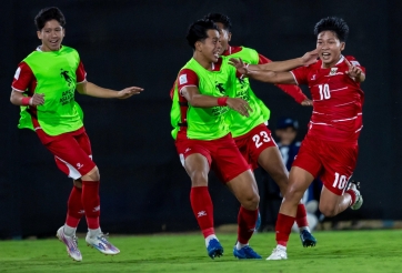 Thắng cực sốc Trung Quốc, U17 Indonesia sáng cửa dự World Cup