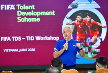 Bóng đá Việt Nam tiếp cận tiêu chuẩn FIFA trong tuyển chọn trẻ