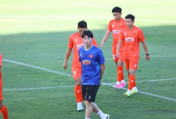 NÓNG: HLV Hàn Quốc ký hợp đồng cực lạ với ĐT Việt Nam