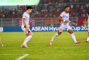 Trực tiếp Việt Nam 1-0 Malaysia: Xuân Son nổ súng