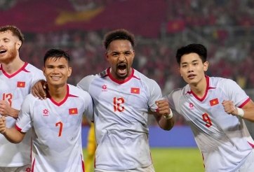 Trực tiếp Việt Nam 2-0 Malaysia: Nhân đôi cách biệt
