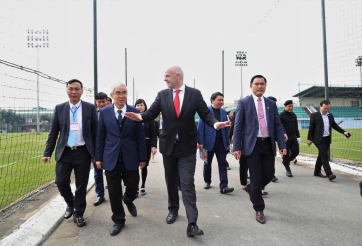 NÓNG: Chủ tịch FIFA đã đến Việt Nam, sẵn sàng dự khán chung kết AFF Cup