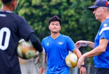 NÓNG: Đội trẻ Việt Nam thắng 5-0 đại diện UEFA tại giải quốc tế