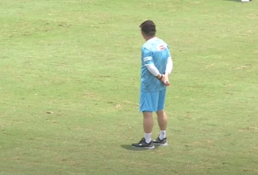 HÀI HƯỚC: HLV Park 'mất tích' bí ẩn trong buổi tập ĐT Việt Nam?