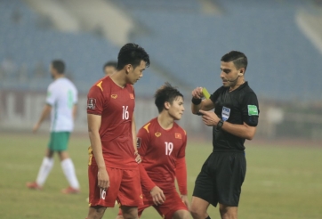 Trận Việt Nam thua Ả Rập Xê Út bất ngờ bị tố cáo là 'có mùi'